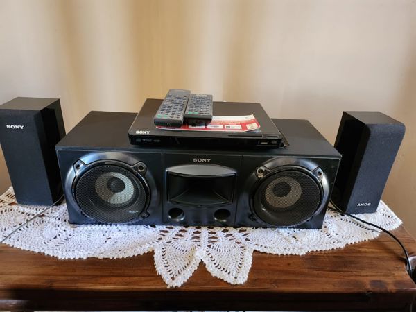 ~/upload/Lots/116239/AdditionalPhotos/qkv3mbder4rw4/Sony 6.2 1510Watt Stereo System (1)_t600x450.jpg